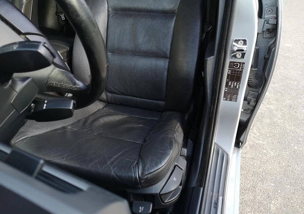 BMW Seria 5 cena 21500 przebieg: 365000, rok produkcji 2005 z Ustroń małe 326